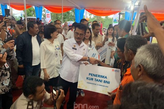 Mentan SYL: Petani Dapat Pembiayaan KUR Jangan Dipakai Buat Kawin Lagi - JPNN.COM