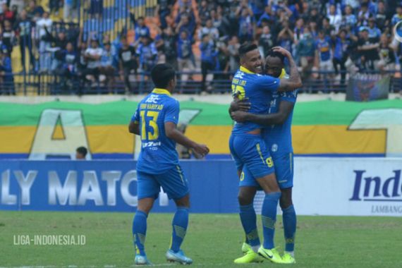 Sempat Tertinggal, Persib Bandung Akhirnya Bungkam PSS Sleman 2-1 - JPNN.COM