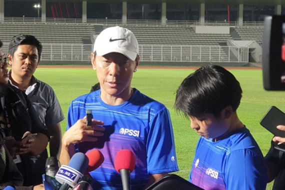 Shin Tae Yong Butuh Lawan Uji Coba dengan Kualitas di Atas Timnas Indonesia U-19 - JPNN.COM