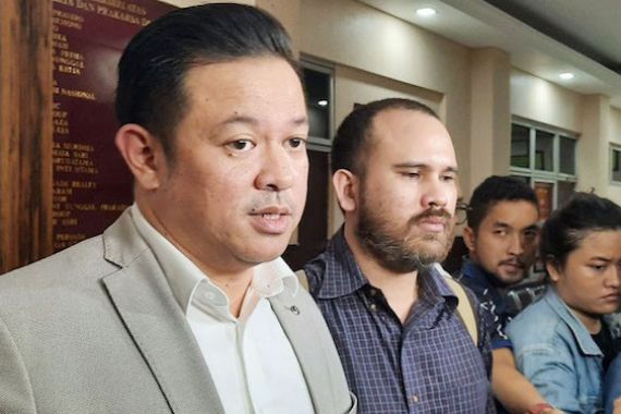 Suami Karen Idol Kesal Dituding Membunuh Anaknya - JPNN.COM