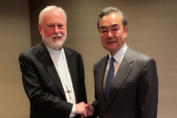 70 Tahun Perang Dingin, Tiongkok dan Vatikan Mulai Jalin Kemesraan - JPNN.COM