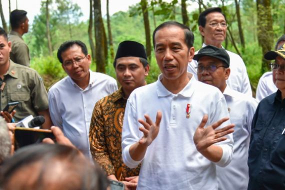 Wah Publik Ternyata Lebih Puas dengan Kinerja Jokowi Dibanding Wapres Ma'ruf Amin - JPNN.COM