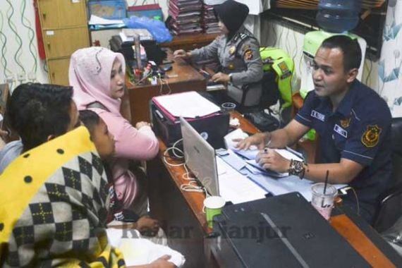 Tergiur Diskon-Promo Murah, Puluhan Pasangan di Cianjur Tertipu WO - JPNN.COM