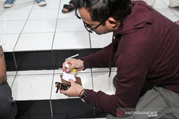 3 Pemuda Terjaring Razia Kendaraan, Ditemukan Barang Haram - JPNN.COM