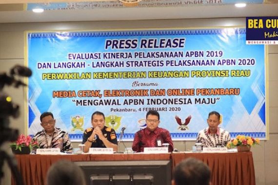 Kakanwil Bea Cukai Riau Paparkan Kinerja Kemenkeu di 2019 - JPNN.COM