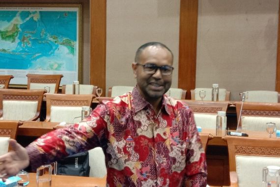 Claus Wamafma Bukti Banyak Orang Sangat Cerdas dari Papua - JPNN.COM
