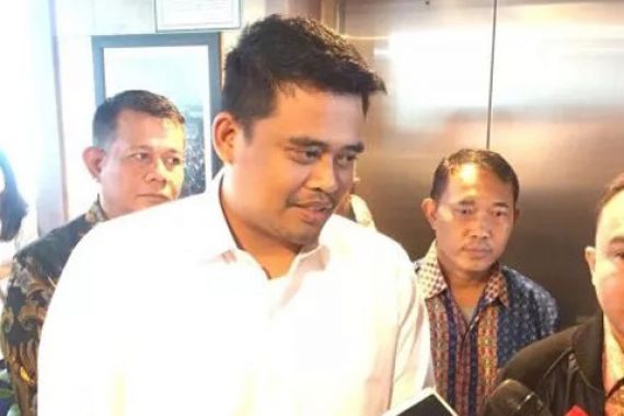 Survei Pemilihan Wali Kota Medan: Menantu Jokowi Belum Kuat - JPNN.COM