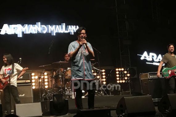 Tampil Solo di Love Fest 2020, Armand Maulana: Tolong Hafal Lagu Saya - JPNN.COM