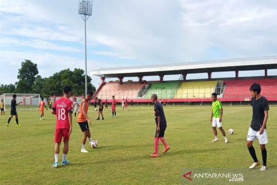 Liga 2 2020: 36 Pemain Coba Peruntungan di Kalteng Putra FC - JPNN.COM