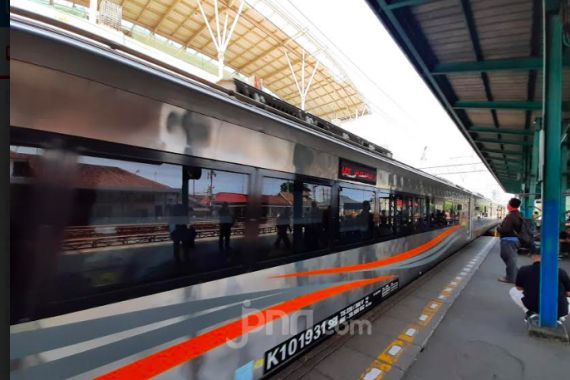 Arus Balik Lebaran 2022, KAI: Tiket Kereta Api Masih Tersedia Banyak - JPNN.COM