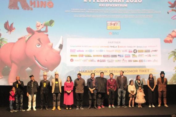 Majukan Industri Kreatif, Larutan Penyegar Cap Badak Dukung Film Riki Rhino - JPNN.COM