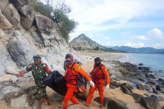 Jasad Burhanudin Terdampar di Pantai Tanjung Pasir - JPNN.COM