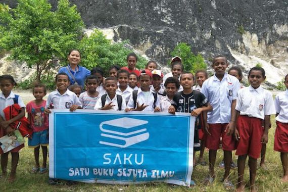 Cerita Komunitas Literasi Saku di Kepulauan Yapen, Serui, Papua - JPNN.COM