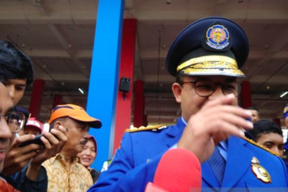 Anies Baswedan Ingatkan Warga DKI Biasakan Mencuci Tangan - JPNN.COM