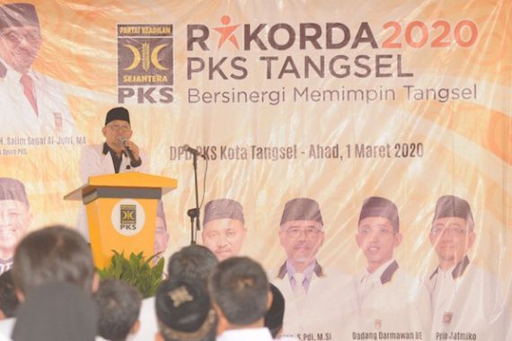 PKS Tetapkan Ruhamaben Sebagai Kandidat Wali Kota Tangsel - JPNN.COM
