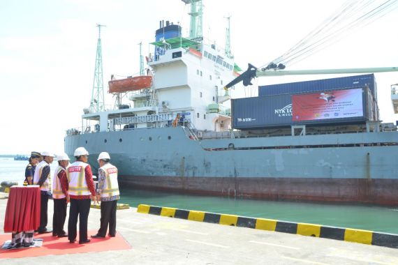 Bali Tingkatkan Ekspor Lewat Pelabuhan Benoa - JPNN.COM