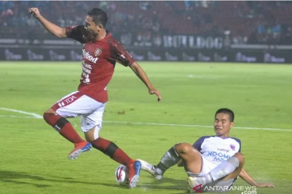 Bali United vs Persita Berakhir Imbang Tanpa Gol, WCP Beri Komentar Begini - JPNN.COM
