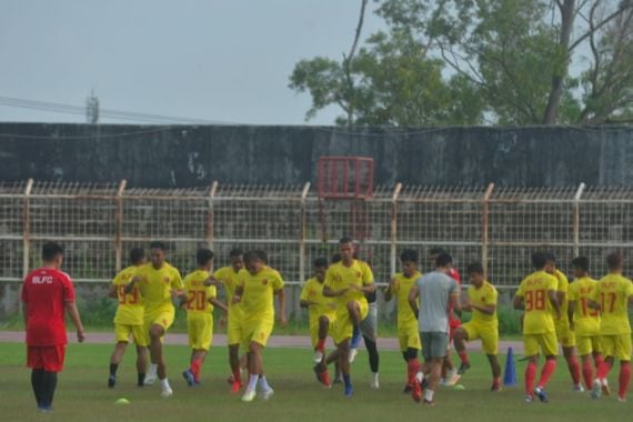 Manajemen Badak Lampung FC Perpanjang Libur Pemain Hingga Awal Mei - JPNN.COM