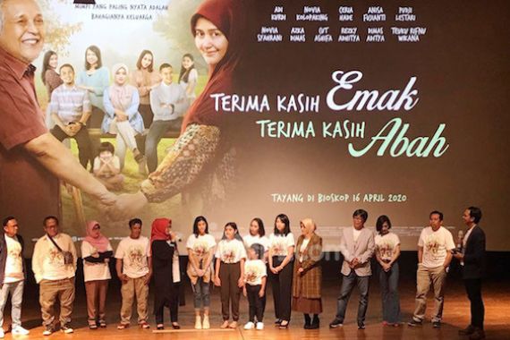 Keluarga Cemara Reuni di Film 'Terima Kasih Emak Terima Kasih Abah' - JPNN.COM