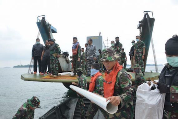 Petinggi TNI Cek Sarana dan Prasarana 69 ABK Diamond Princess di Pulau Sebaru Kecil - JPNN.COM