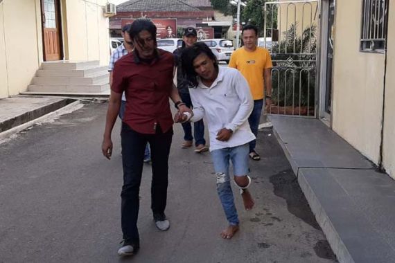Lima Tahun Buron, Rama Surya Dinata Akhirnya Ditangkap di Palembang - JPNN.COM