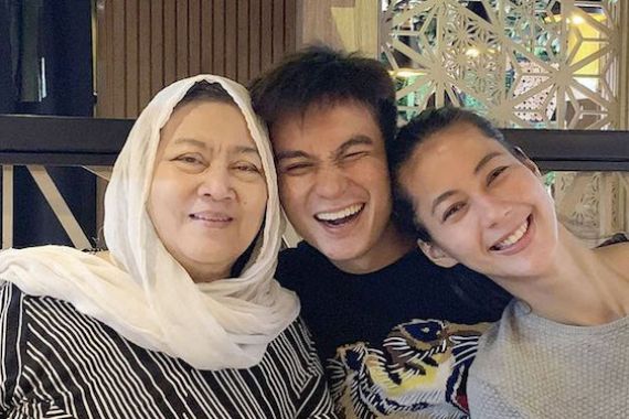 Kabar Duka: Ibunda Baim Wong Meninggal Dunia - JPNN.COM