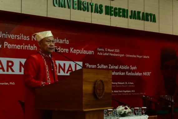  Gubernur Papua Sultan Zainal Abidin Syah Diusulkan jadi Pahlawan Nasional - JPNN.COM