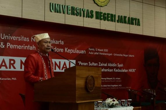 Rektor UNJ Dukung Usulan Sultan Zainal Abidin Syah jadi Pahlawan Nasional - JPNN.COM