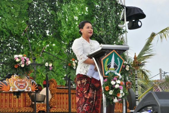 Tanah Lot Art & Food Festival Dibuka, Bupati Eka Berharap Kunjungan Wisatawan Kembali Normal - JPNN.COM