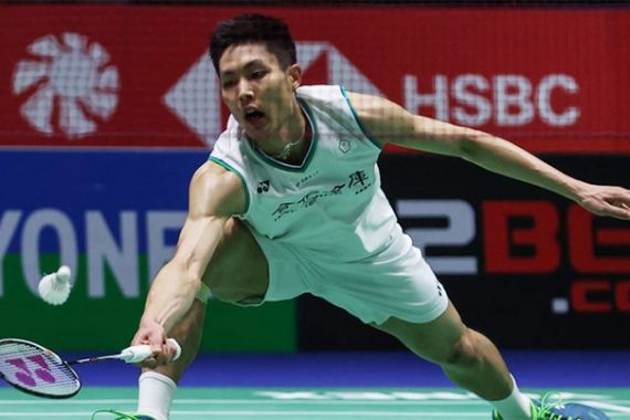 Nasib Tragis Chou Tien Chen, Dibantai Tunggal Singapura di Babak Pertama Hylo Open 2021 - JPNN.COM