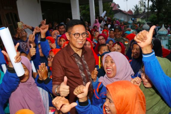 Para Petani Solok Berjanji Pilih Cagub Seperti Mulyadi yang Rajin Blusukan - JPNN.COM