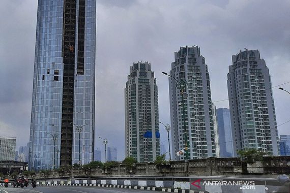 Selamat Pagi Warga Jakarta, Waspada Hujan Disertai Petir - JPNN.COM