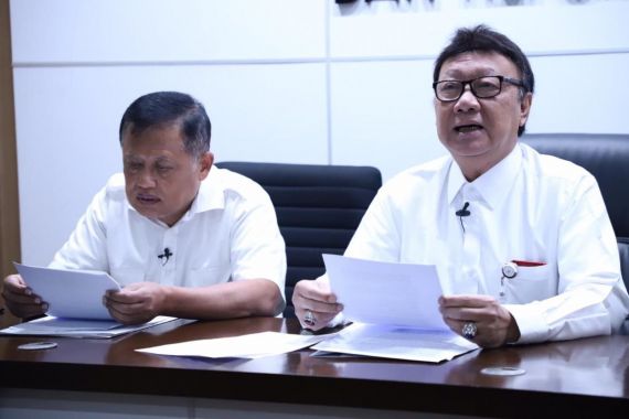 Menteri Tjahjo Kumolo: Taati Instruksi Presiden dan SE MenPAN-RB! - JPNN.COM