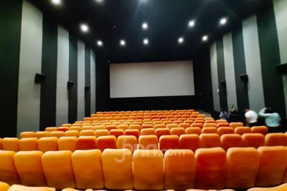 Waduh, Cineplex Rumahkan 5.000 Pekerja Gegara Lonjakan Omicron - JPNN.COM