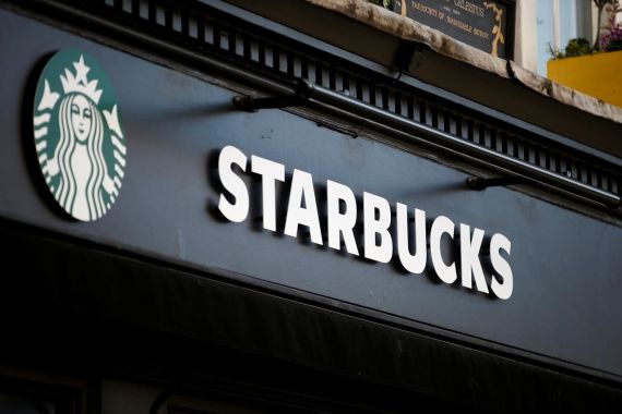 Pegawai Starbucks yang Intip Bagian Sensitif Pengunjung Wanita Diamankan, Oh Ternyata - JPNN.COM