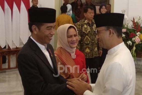 Anies Baswedan Sampaikan Belasungkawa Atas Meninggalnya Ibunda Jokowi - JPNN.COM
