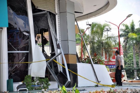 Apa Penyebab Ledakan Hebat di Plaza Ramayana Medan? Polisi Beri Penjelasan Begini - JPNN.COM