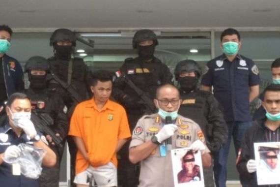Sudah Diberi Peringatan Tetapi Tetap Melawan, 2 Bandit Asal Lampung Akhirnya Ditembak Mati, Dor Dor!! - JPNN.COM