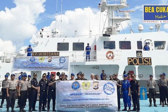 Bea Cukai, BNN, dan Kepolisian Gelar Patroli Laut Bersama untuk Berantas Peredaran Narkotika - JPNN.COM
