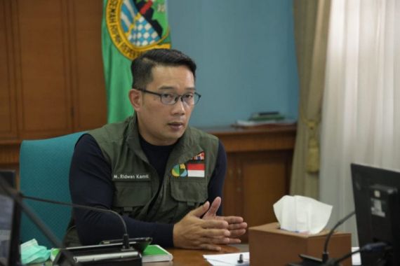 Kang Emil Kaget, Rapid Test Jabar 300 Orang Positif Corona, Mayoritas di Sukabumi - JPNN.COM
