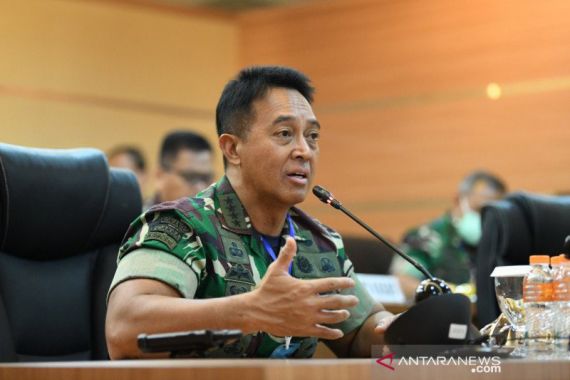 Jenderal Andika Beri Perhatian Khusus untuk Intan, Istri Praka Arifin - JPNN.COM