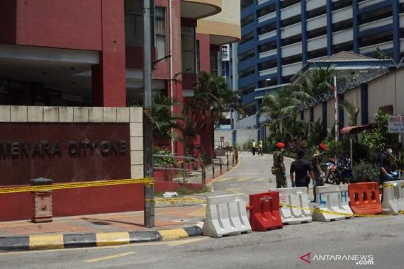 Tiga Minggu Lockdown di Malaysia, Polisi Tangkap 4 Ribu Pelanggar - JPNN.COM