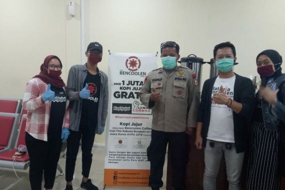 Satu Juta Cup Kopi Jujur Gratis: Aksi Peduli untuk Pejuang Garis Depan Perang Melawan Virus Corona - JPNN.COM