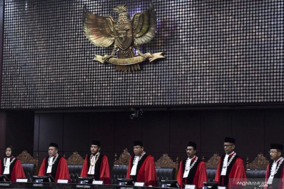 Hakim Konstitusi Sudah Menjalani Rapid Test Corona, Hasilnya? - JPNN.COM