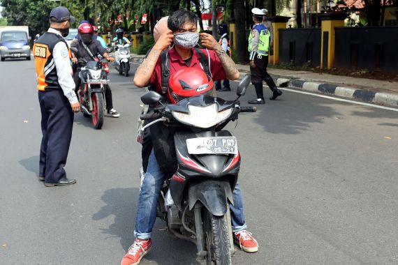 Mampukah Pembatasan Sosial di Jakarta Menekan Penyebaran Virus Corona? - JPNN.COM
