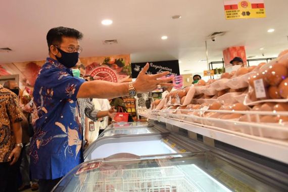 Pasar Mitra Tani Kementan di Bekasi Diserbu Pembeli - JPNN.COM