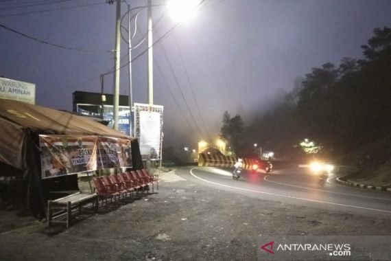 Plt Bupati Cianjur Marah, Jelang PSBB Kendaraan Menuju Puncak-Cianjur Meningkat - JPNN.COM