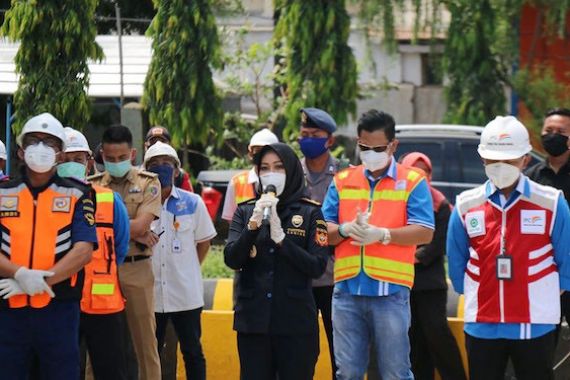Bea Cukai Lampung Pastikan Pelabuhan Panjang Siap Hadapi COVID-19 - JPNN.COM