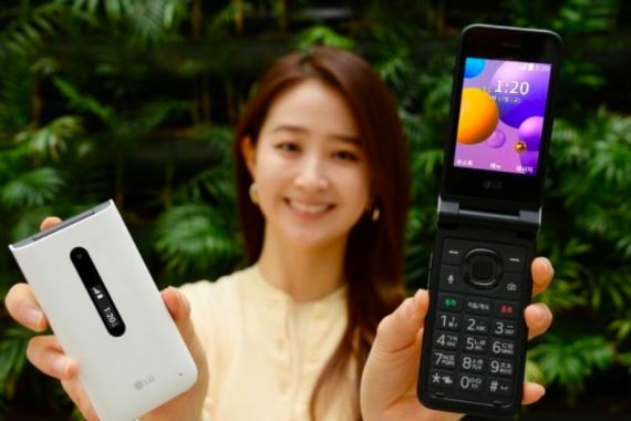 LG Meluncurkan Ponsel Lipat dengan Harga Terjangkau, Ini Spesifikasinya - JPNN.COM