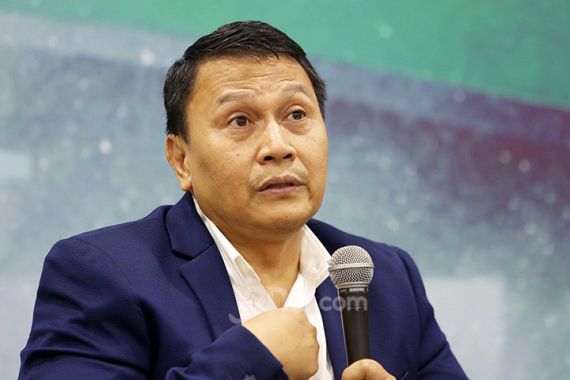 Stafsus Milenial Mundur, Mardani PKS Salahkan Jenderalnya - JPNN.COM